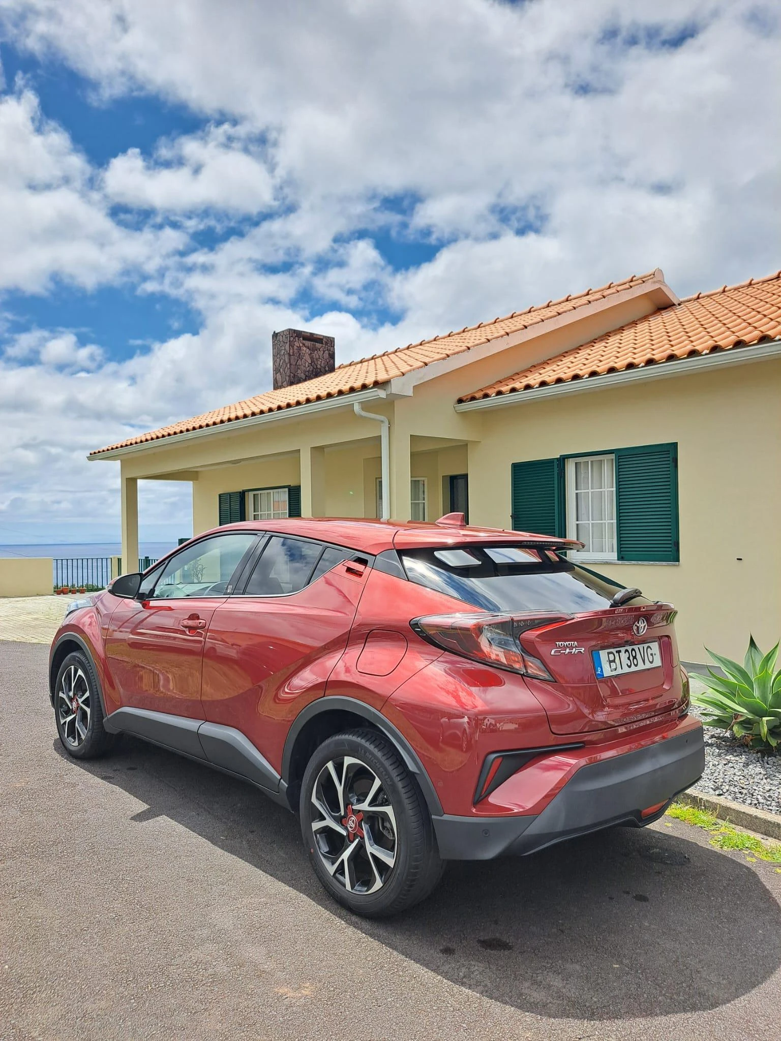 Toyota C-HR null 6