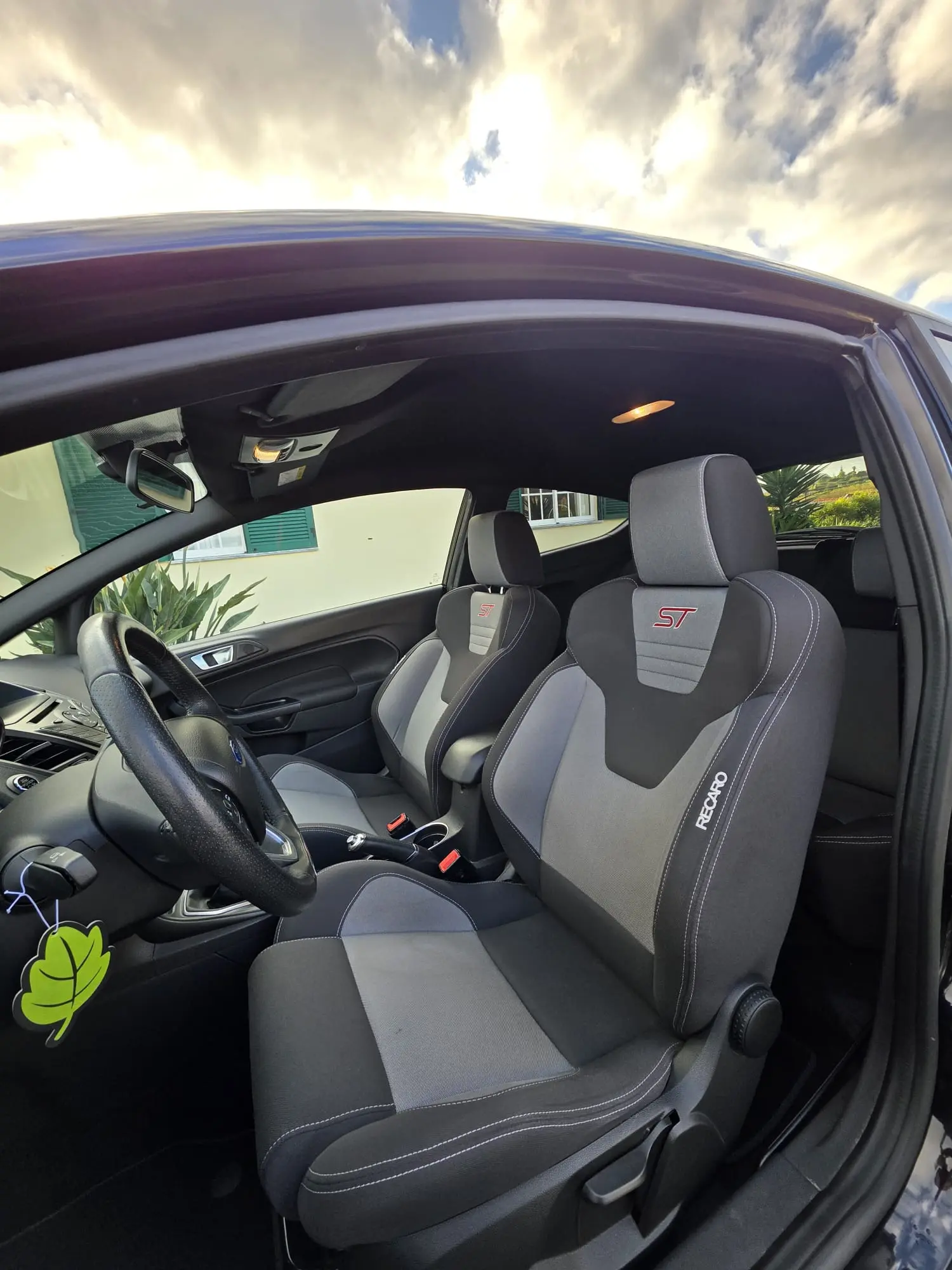 Ford Fiesta 1.6 T ST 10