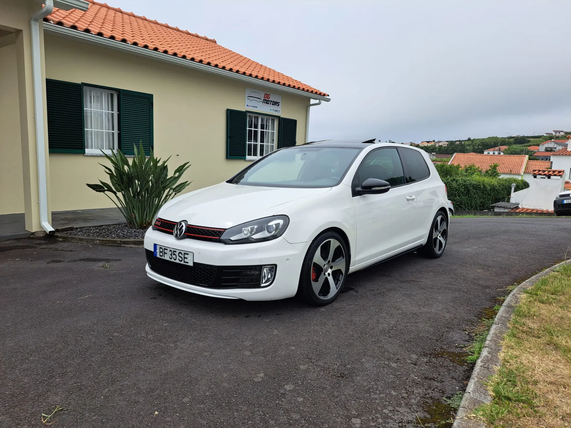 Volkswagen Golf 2.0 TSi GTI DSG 3