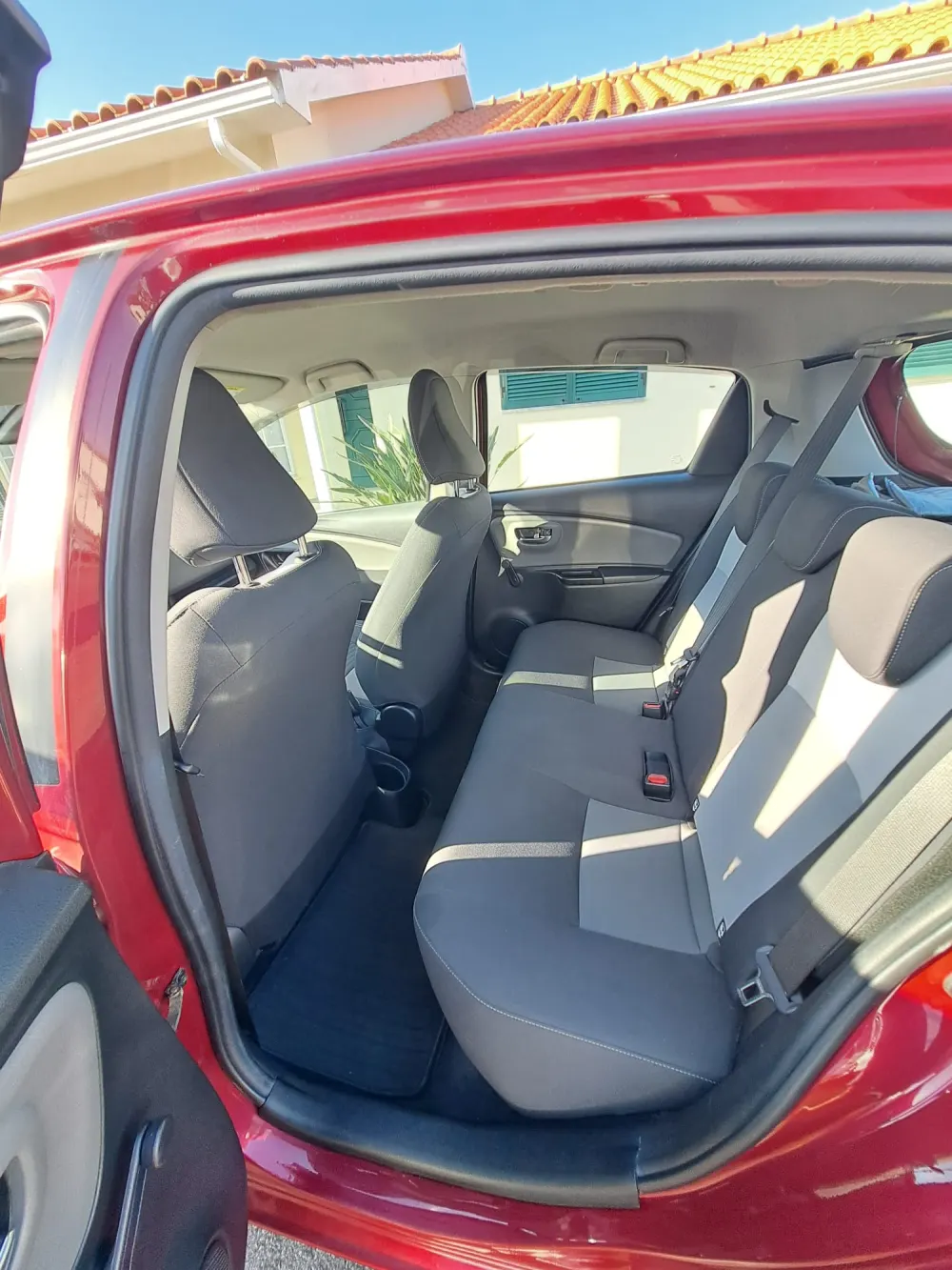 Toyota Yaris 10