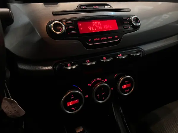 Alfa Romeo Giulietta 1.6 JTDM Exclusive 22
