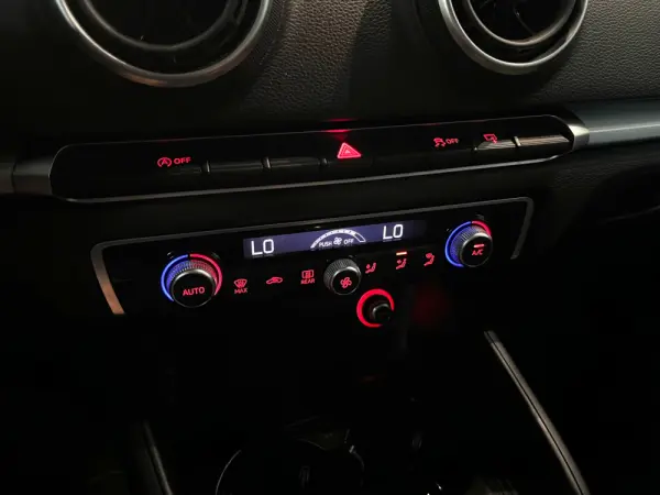 Audi A3 Sportback 1.6 TDI 22