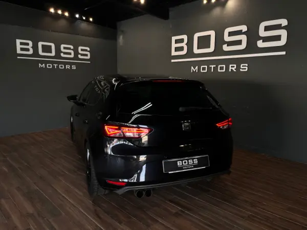 SEAT Leon 1.6 TDI S&S Style 9