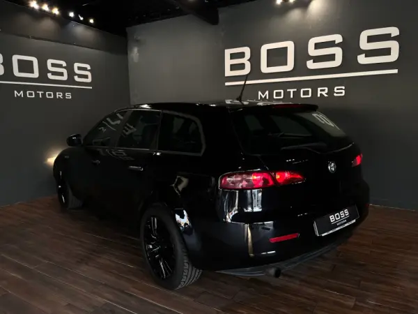 Alfa Romeo 159 Sportwagon 2.0 JTDm Progression 6