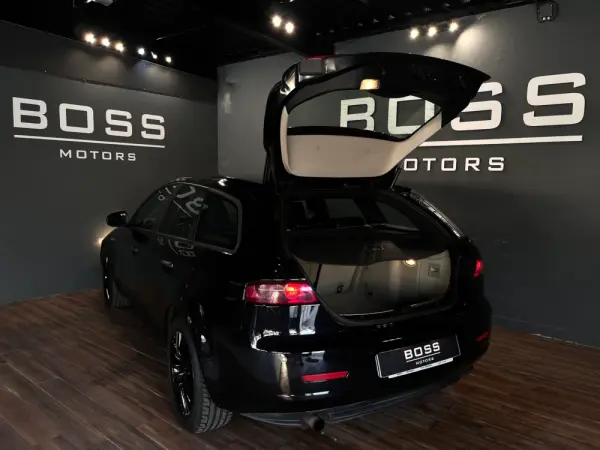 Alfa Romeo 159 Sportwagon 2.0 JTDm Progression 8