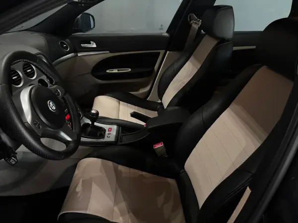 Alfa Romeo 159 Sportwagon 2.0 JTDm Progression 12