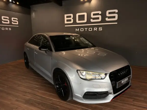 Audi A3 Limousine 1.6 TDI S-line 4
