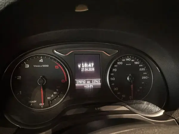 Audi A3 Limousine 1.6 TDI S-line 27