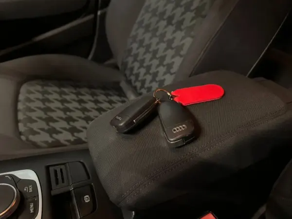 Audi A3 Limousine 1.6 TDI S-line 30