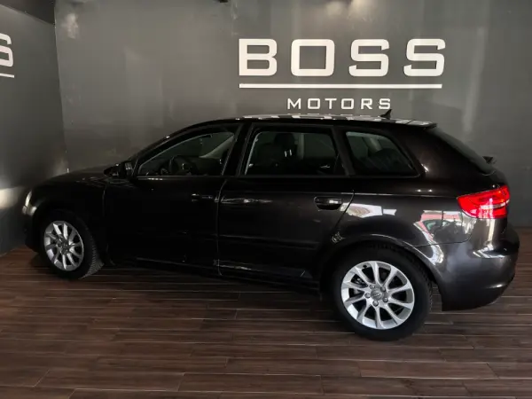 Audi A3 Sportback 1.6 TDI Advance Ultra 9