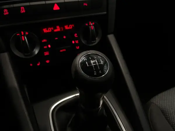 Audi A3 Sportback 1.6 TDI Advance Ultra 14