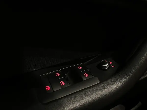 Audi A3 Sportback 1.6 TDI Advance Ultra 16