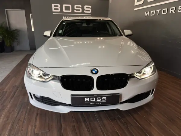 BMW 318 d Line Sport 4