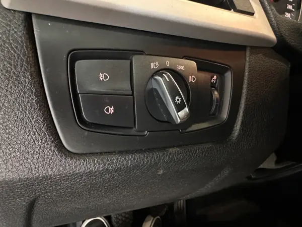BMW 318 d Line Sport 23