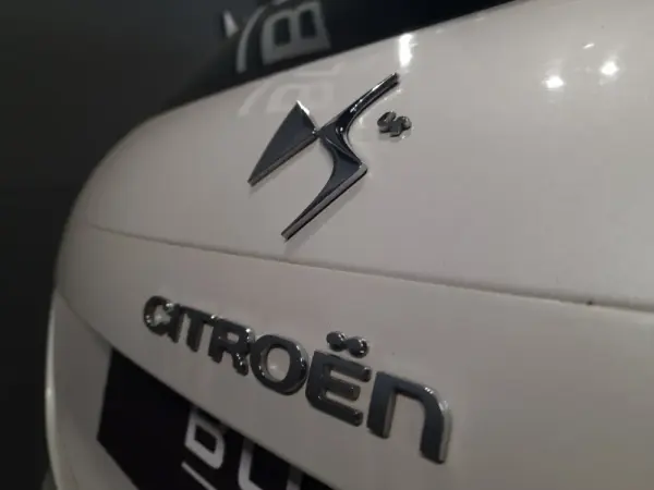 Citroen DS4 1.6 BlueHDi So Chic 10