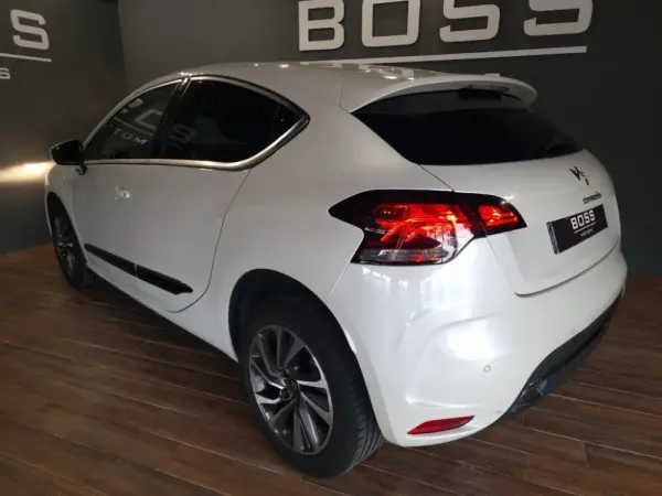 Citroen DS4 1.6 BlueHDi So Chic 12