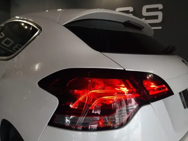 Citroen DS4 1.6 BlueHDi So Chic 13