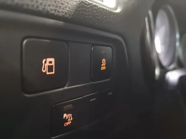 Citroen DS4 1.6 BlueHDi So Chic 23