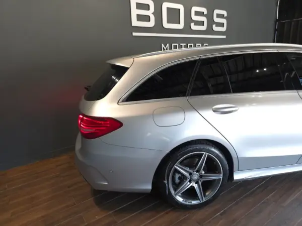 Mercedes-Benz C 200 BlueTEC AMG Line 11