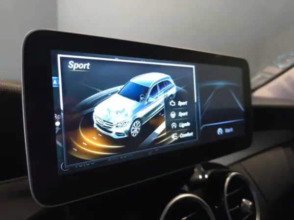 Mercedes-Benz C 200 BlueTEC AMG Line 44