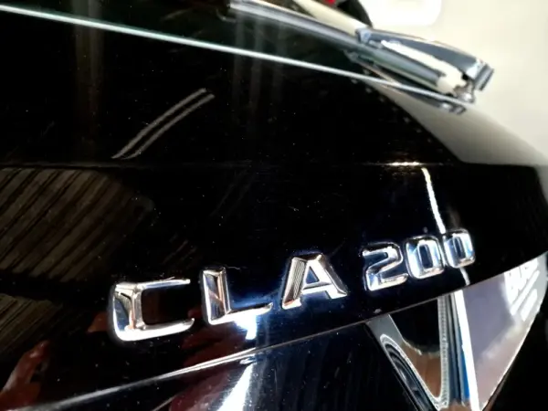 Mercedes-Benz CLA 200 d Shooting Brake Urban 11