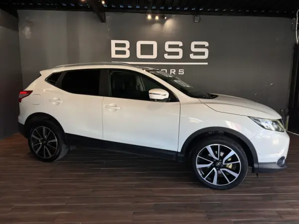 Nissan Qashqai 1.5 dCi Tekna Premium 7