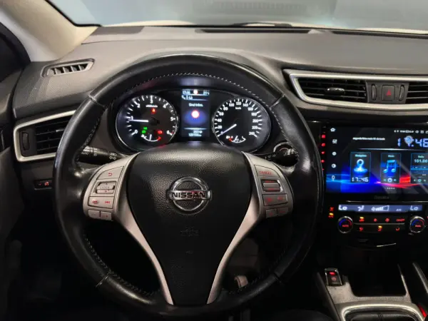Nissan Qashqai 1.5 dCi Tekna Premium 18