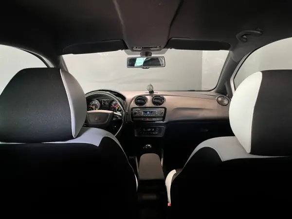 SEAT Ibiza 1.4 TSI Cupra DSG 11