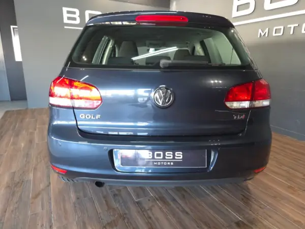 Volkswagen Golf 1.6 TDi Trendline BlueMotion 10