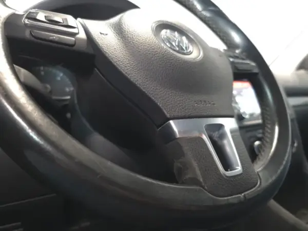 Volkswagen Golf 1.6 TDi Trendline BlueMotion 26