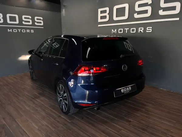 Volkswagen Golf 1.6 TDI Highline 6