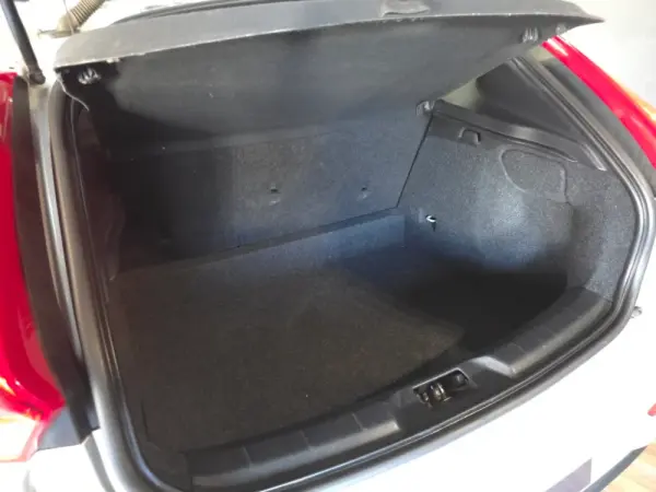 Volvo V40 1.6 D2 Momentum 18
