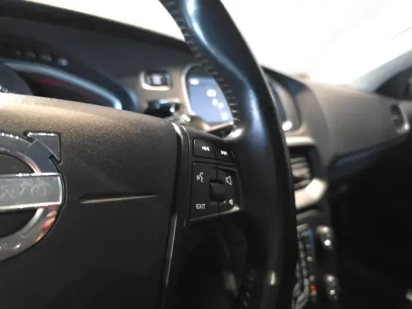 Volvo V40 1.6 D2 Momentum 29