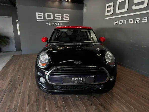MINI 5 Portas Cooper D 4