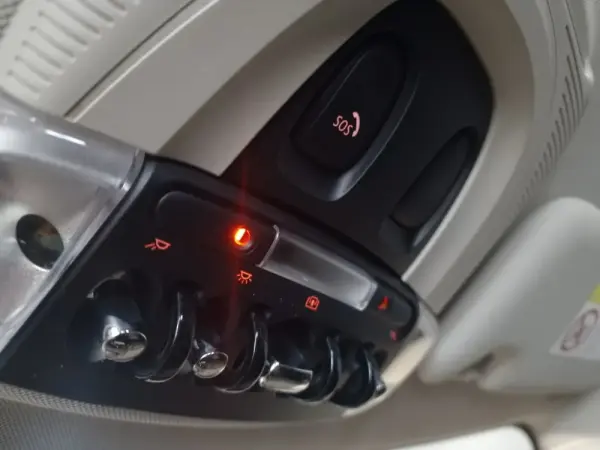 MINI 5 Portas Cooper D 15