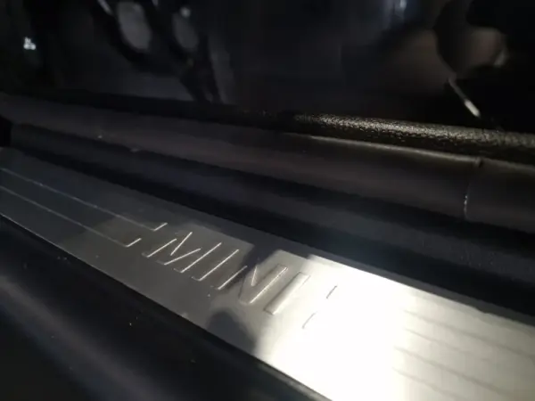 MINI 5 Portas Cooper D 16