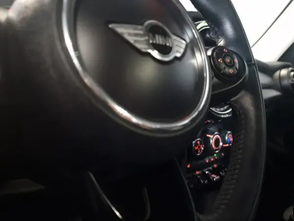 MINI 5 Portas Cooper D 19