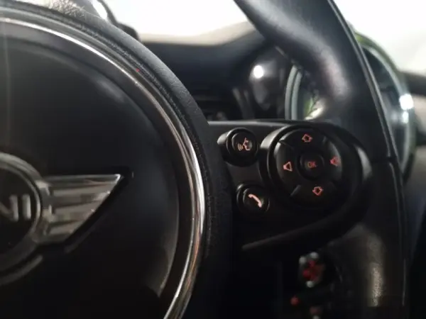 MINI 5 Portas Cooper D 21
