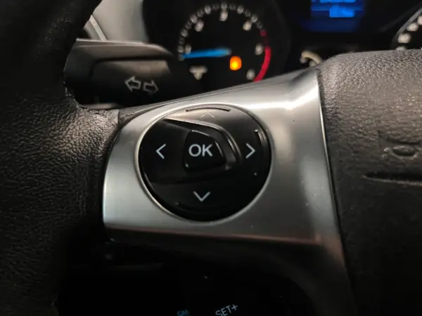 Ford Grand C-Max 1.6 TDCi Titanium S/S 26