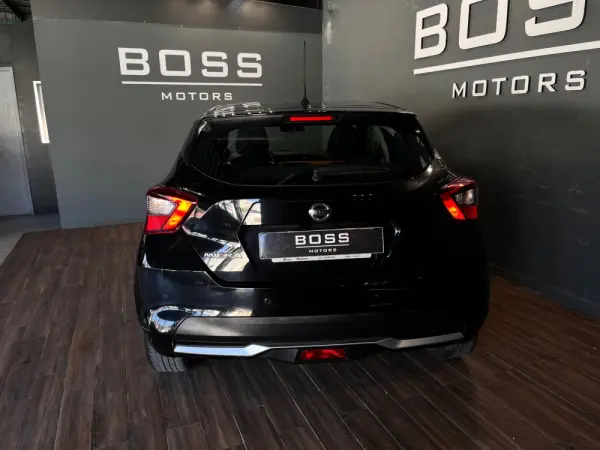 Nissan Micra 0.9 IG-T N-Connecta S/S 9