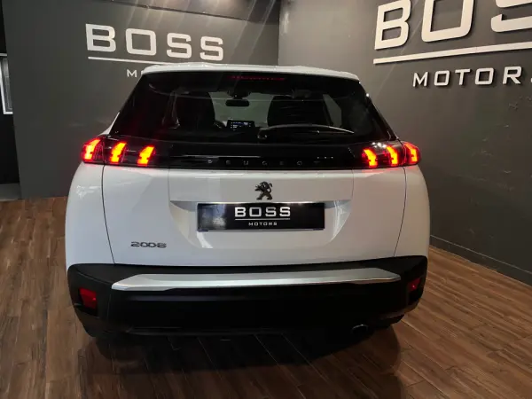 Peugeot 2008 1.5 BlueHDi Active Pack 9