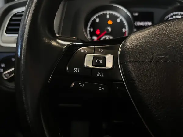 Volkswagen Golf 1.6 TDi Edition 22