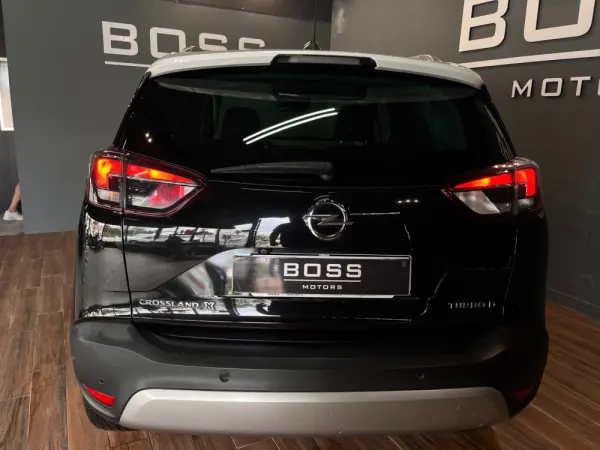 Opel Crossland X 1.6 CDTi Innovation 10