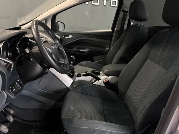 Ford Grand C-Max 1.6 TDCi Titanium S/S 14