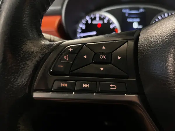 Nissan Micra 0.9 IG-T N-Connecta S/S 22