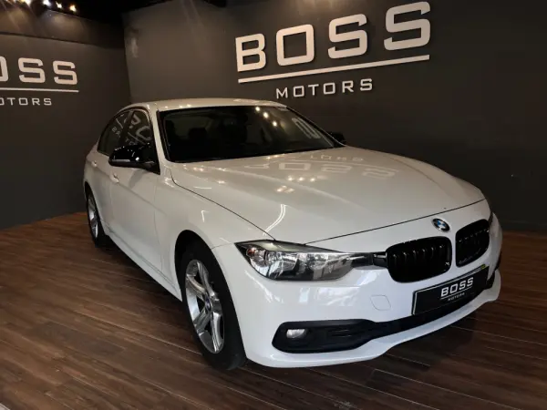 BMW 318 d Line Sport 3