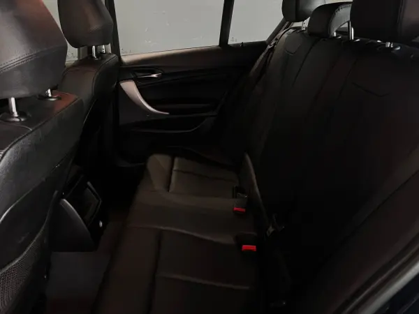 BMW 116 d EfficientDynamics Edition 9