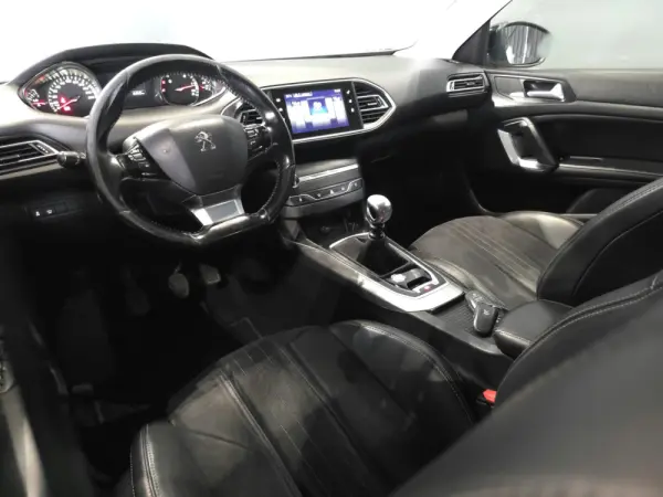 Peugeot 308 SW 1.6 BlueHDi Allure 20