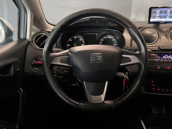 SEAT Ibiza 1.6Tdi I-tech 13