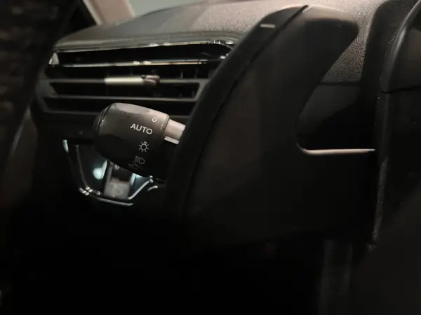 Citroen C4 Spacetourer 1.5 BlueHDi Feel EAT8 28